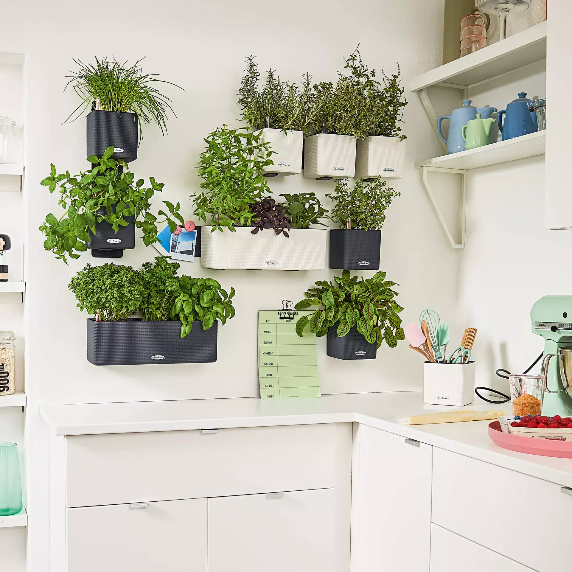 Metal bar for Green Wall (2)